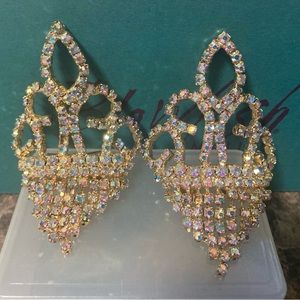 Aurora borealis rhinestone shoe clips